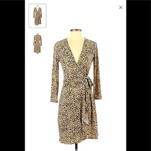 BCBG leopard print wrap dress size Small